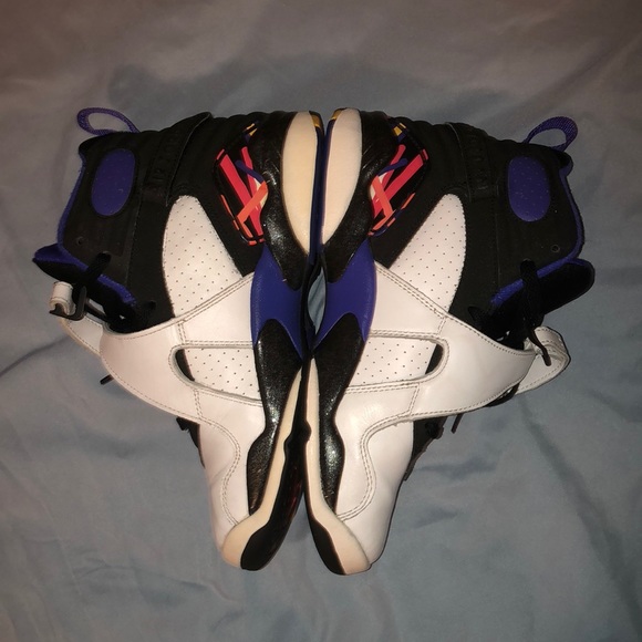 COPY - Jordan 8 retro three peat - Picture 4 of 9